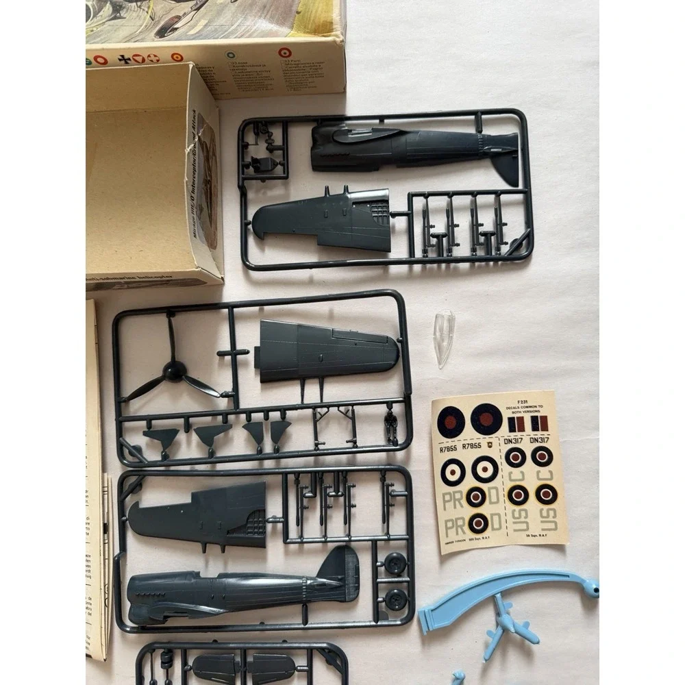 Vintage FROG 1:72 Hawker Typhoon I.B. Fighter Bomber Model Kit F231